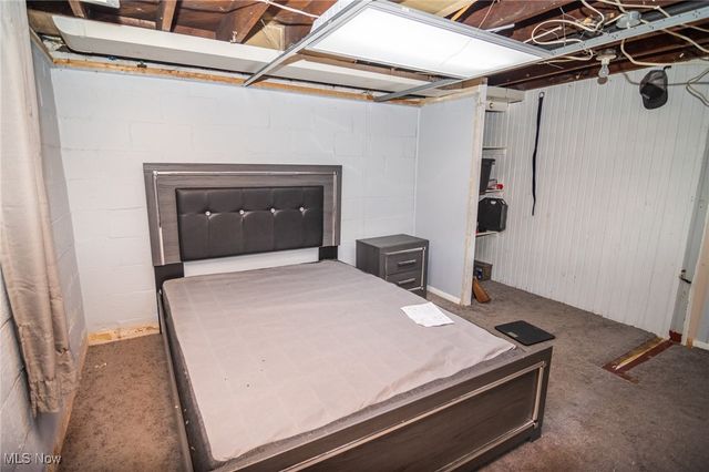 912 & 914 S Zane Highway, Martins Ferry, OH 43935