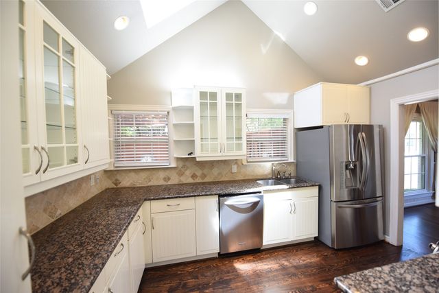 5606 Stanford Avenue, Dallas, TX 75209