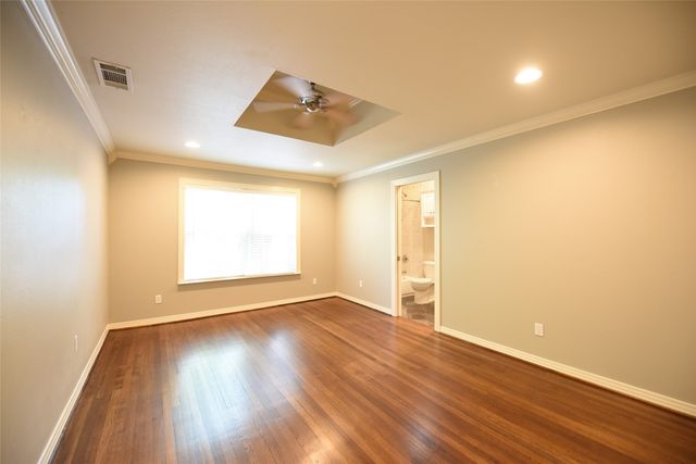 5606 Stanford Avenue, Dallas, TX 75209