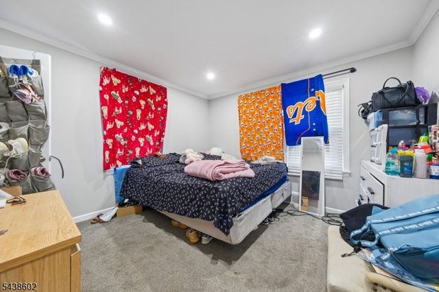 36 Woodside Ave, Hawthorne Boro, NJ 07506