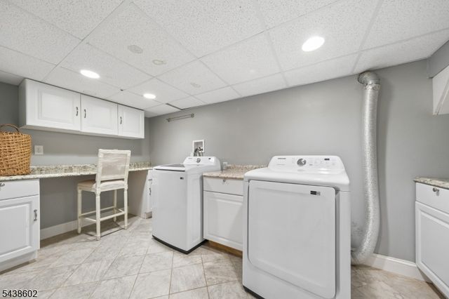 36 Woodside Ave, Hawthorne Boro, NJ 07506