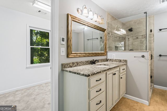266 Williamsburg Circle, Mcdonough, GA 30253