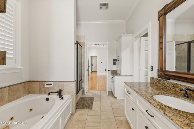 106 Diamond Creek Drive, Broussard, LA 70518