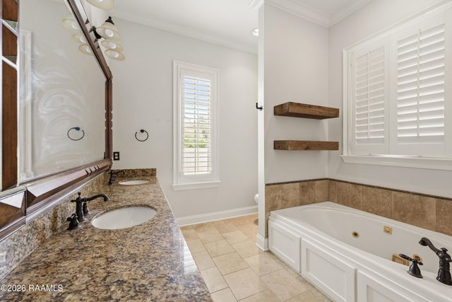 106 Diamond Creek Drive, Broussard, LA 70518
