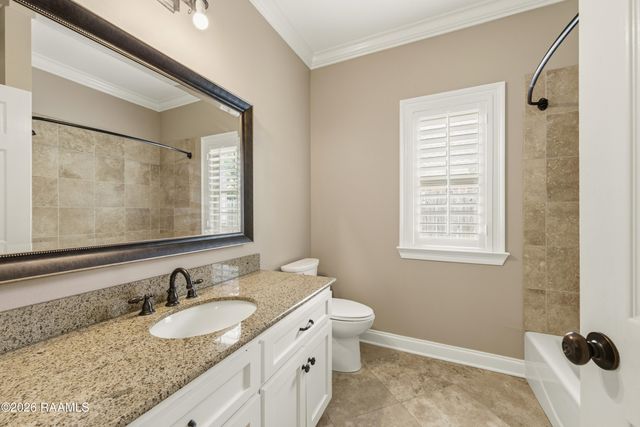 106 Diamond Creek Drive, Broussard, LA 70518