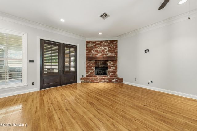 106 Diamond Creek Drive, Broussard, LA 70518