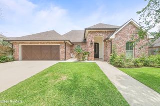106 Diamond Creek Drive, Broussard, LA 70518