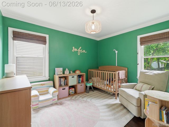 2622 Bembridge Road, Royal Oak, MI 48073