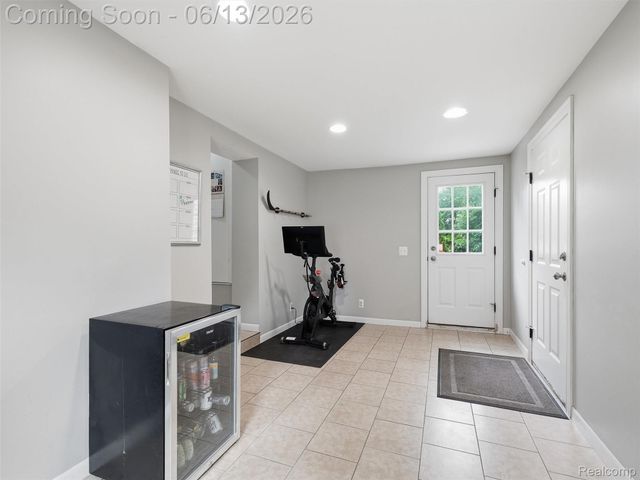 2622 Bembridge Road, Royal Oak, MI 48073