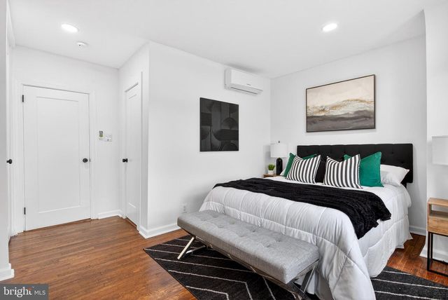 128 E TULPEHOCKEN ST, Philadelphia, PA 19144