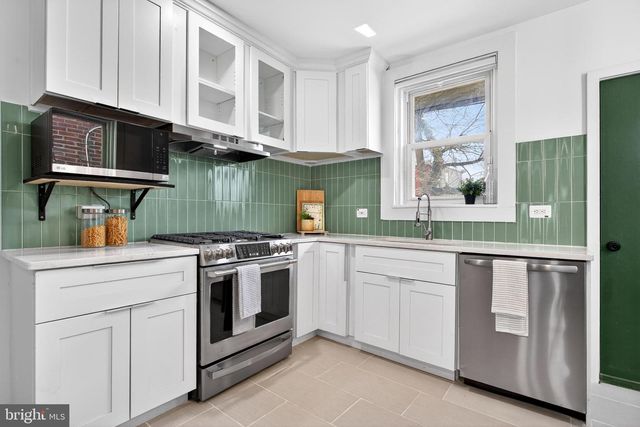 128 E TULPEHOCKEN ST, Philadelphia, PA 19144