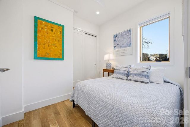 6 River Run 2, Asheville, NC 28804