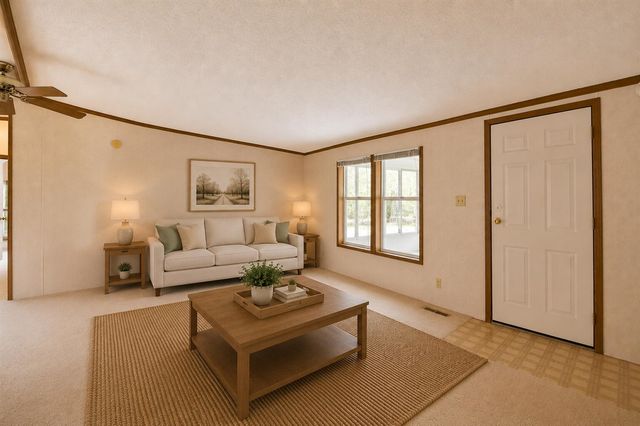 2900 Pointer Drive, Saginaw, MI 48609