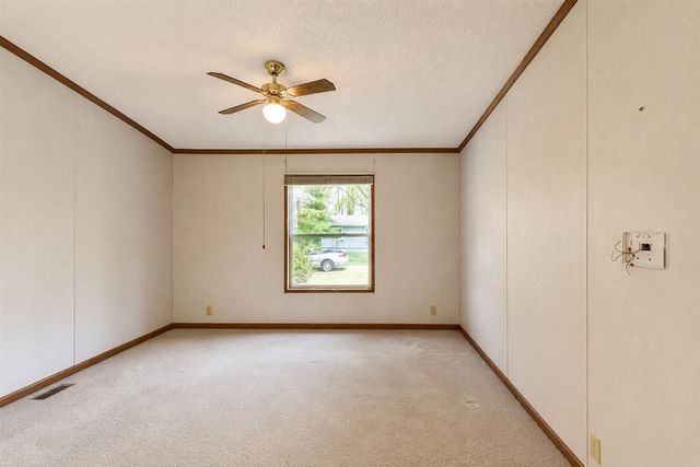 2900 Pointer Drive, Saginaw, MI 48609