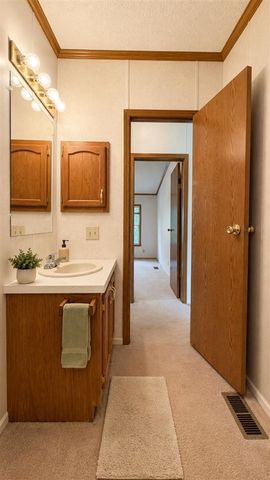 2900 Pointer Drive, Saginaw, MI 48609
