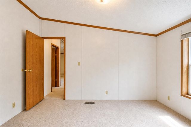 2900 Pointer Drive, Saginaw, MI 48609