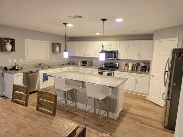 37507 Citron Place, Palmdale, CA 93551