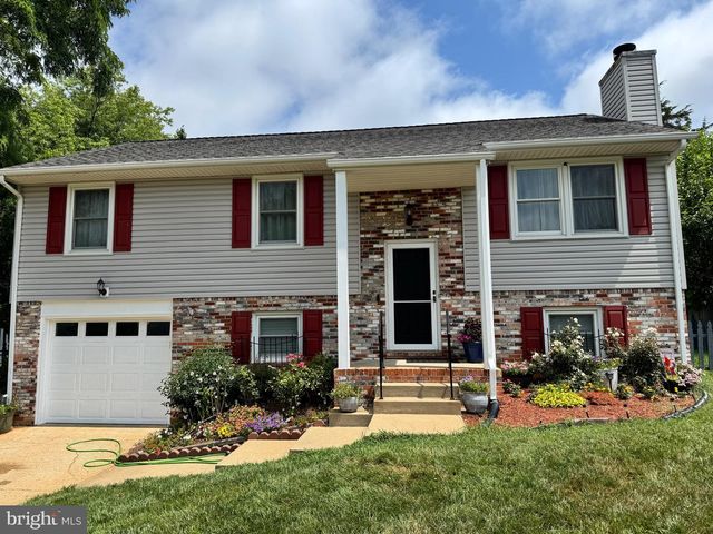 5089 TARA DR, Fredericksburg, VA 22407
