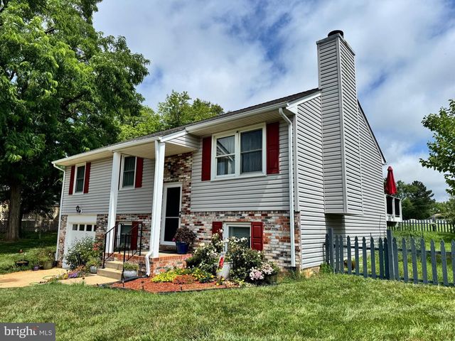 5089 TARA DR, Fredericksburg, VA 22407
