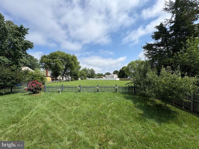 5089 TARA DR, Fredericksburg, VA 22407