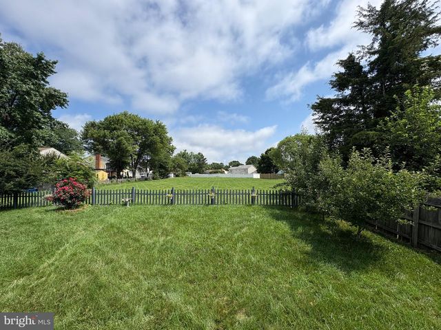 5089 TARA DR, Fredericksburg, VA 22407
