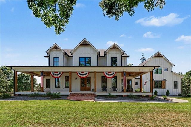 1910 Carlan Road, Jasper, GA 30143