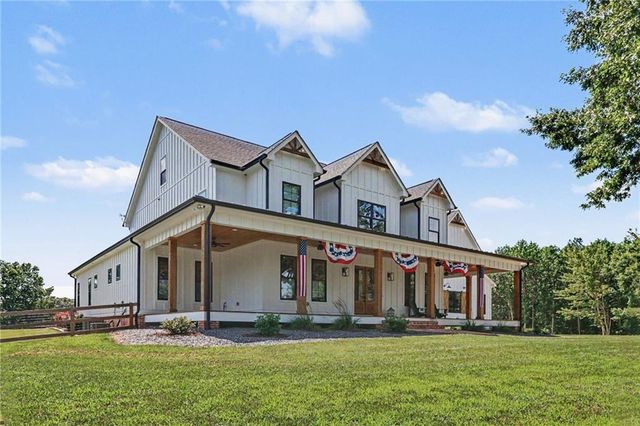 1910 Carlan Road, Jasper, GA 30143