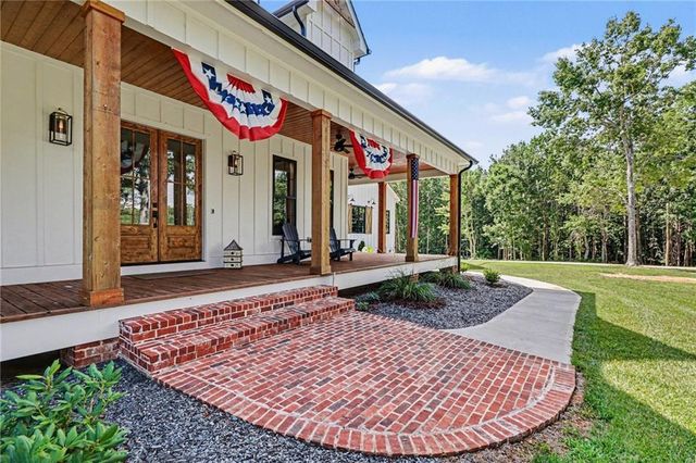 1910 Carlan Road, Jasper, GA 30143