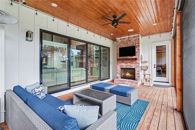 1910 Carlan Road, Jasper, GA 30143