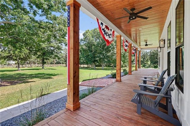 1910 Carlan Road, Jasper, GA 30143