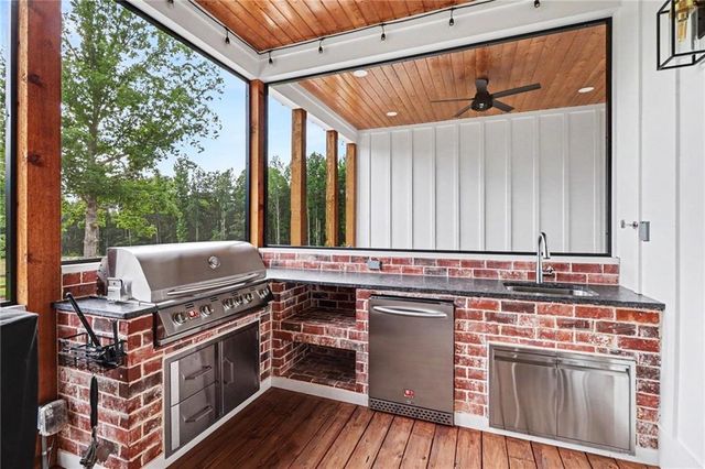 1910 Carlan Road, Jasper, GA 30143