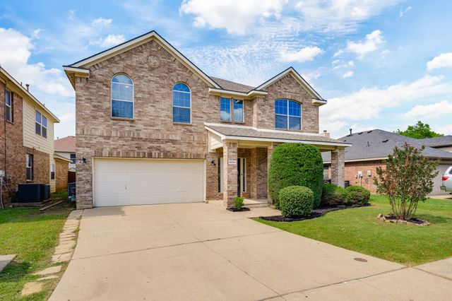 4204 Bridgestone Drive, Fort Worth, TX 76123