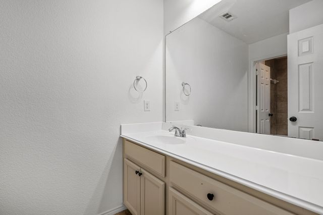 4204 Bridgestone Drive, Fort Worth, TX 76123