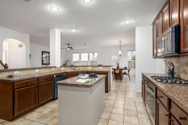4204 Bridgestone Drive, Fort Worth, TX 76123