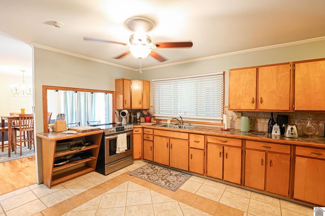 1450 HC Mathis Dr, Paducah, KY 42001