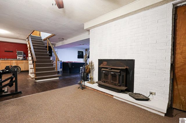 1450 HC Mathis Dr, Paducah, KY 42001