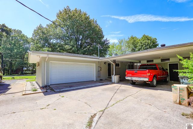 1450 HC Mathis Dr, Paducah, KY 42001