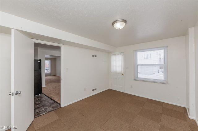 6490 State Road A2, Parma, OH 44134