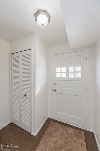 6490 State Road A2, Parma, OH 44134