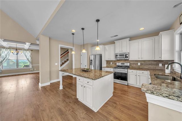 228 Talking Leaves Court, Acworth, GA 30101