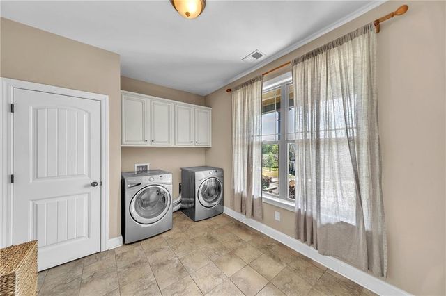 228 Talking Leaves Court, Acworth, GA 30101