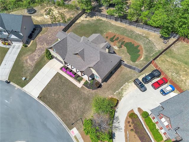 228 Talking Leaves Court, Acworth, GA 30101