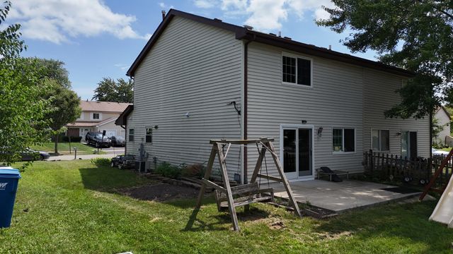 3722 Dory Circle E, Hanover Park, IL 60133