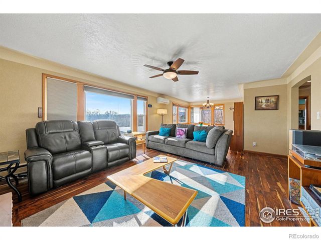 1210 W 6th Street, Loveland, CO 80537