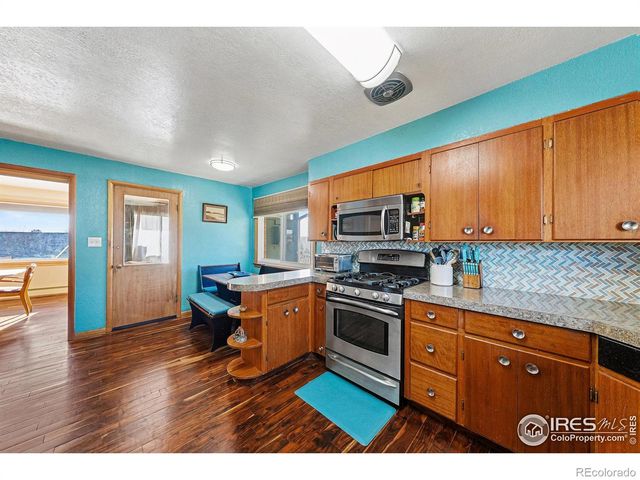 1210 W 6th Street, Loveland, CO 80537
