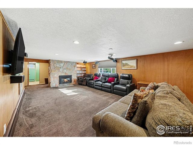 1210 W 6th Street, Loveland, CO 80537