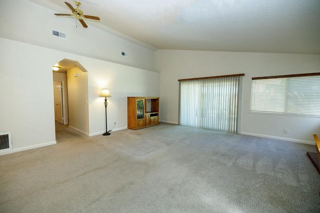 424 Codington Way, Modesto, CA 95357