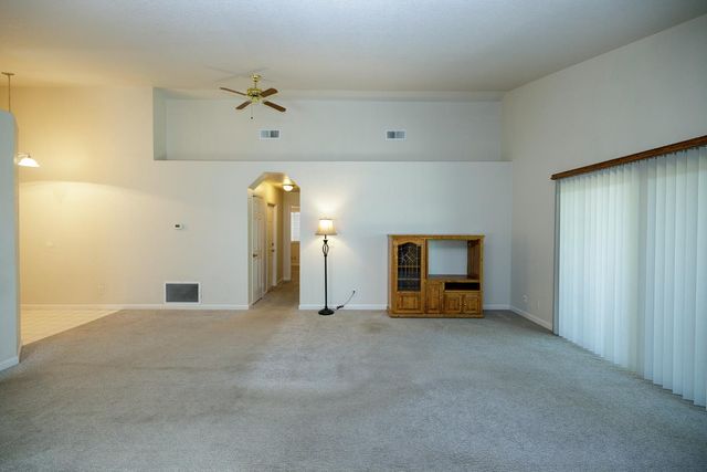 424 Codington Way, Modesto, CA 95357