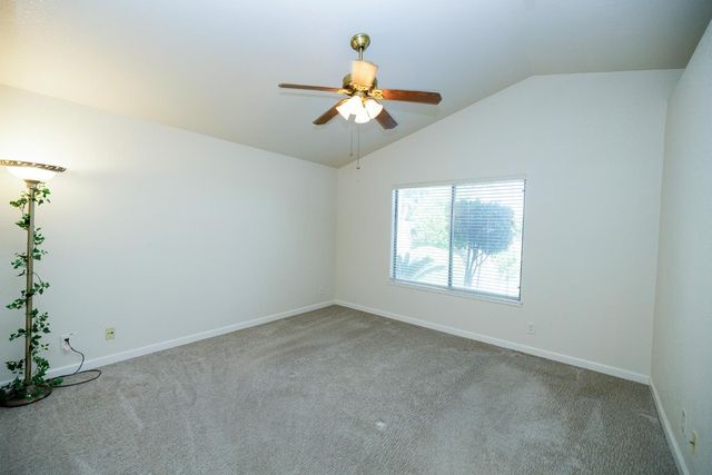 424 Codington Way, Modesto, CA 95357