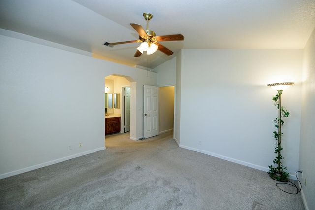 424 Codington Way, Modesto, CA 95357